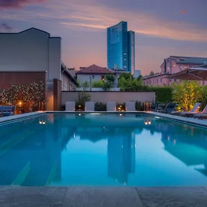 **** Hotel Crowne Plaza By Ihg Itália